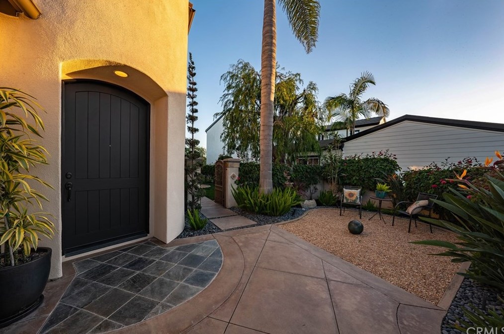 19256 Beckonridge Ln, Huntington Beach, CA 92648-6631