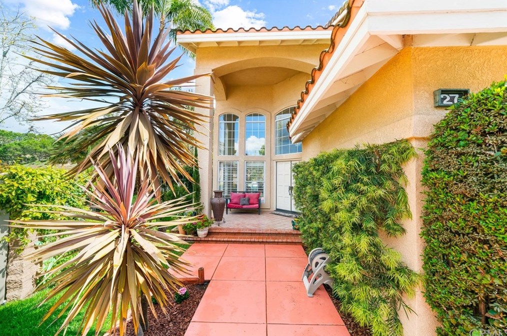 27 Northwinds, Laguna Beach, CA 92656-1819