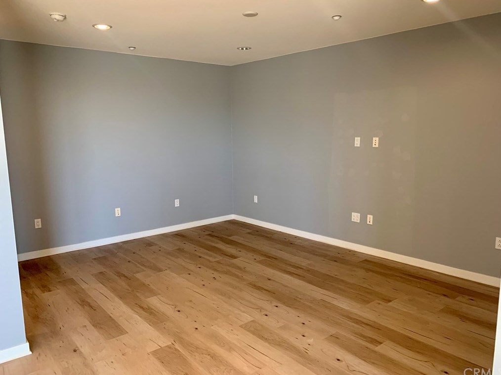 21 Gramercy Unit 212, Irvine, CA 92612