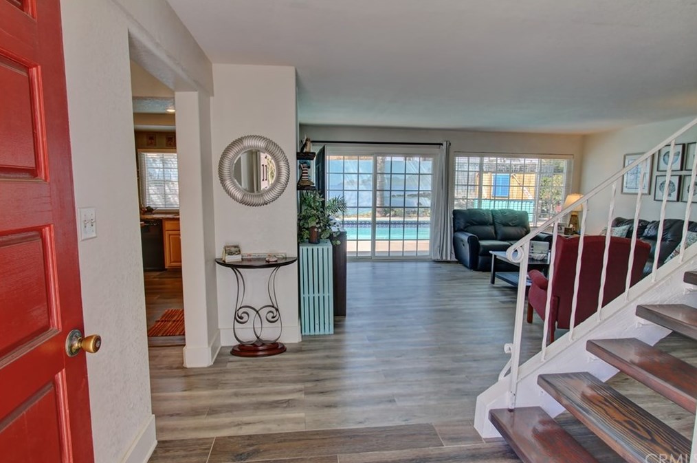 22231 Wood Island Ln, Huntington Beach, CA 92646-8441