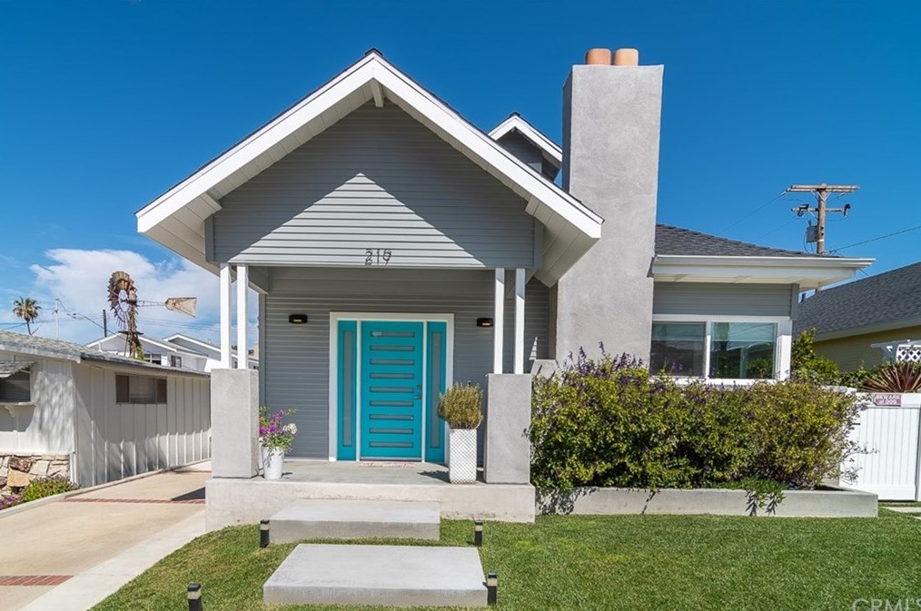 219 Geneva Ave, Huntington Beach, CA 92648-4725