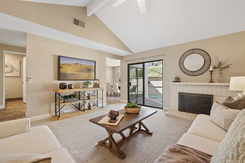 4 Spring Hill Ln, Laguna Beach, CA 92653-6067