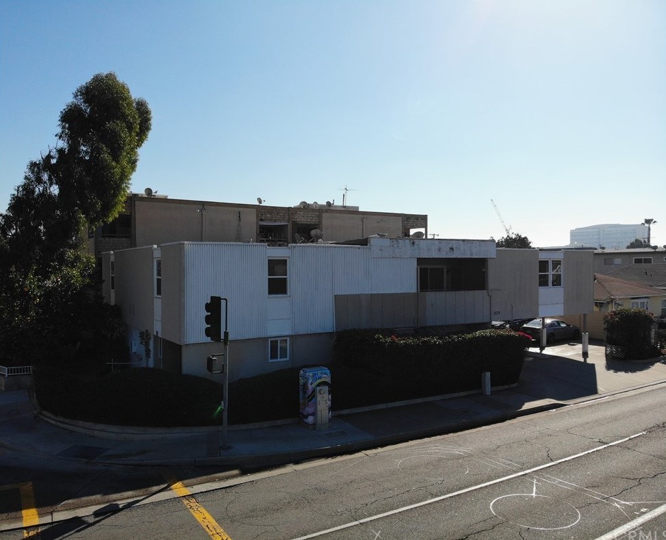 820 W Washington Ave, Santa Ana, CA 92706