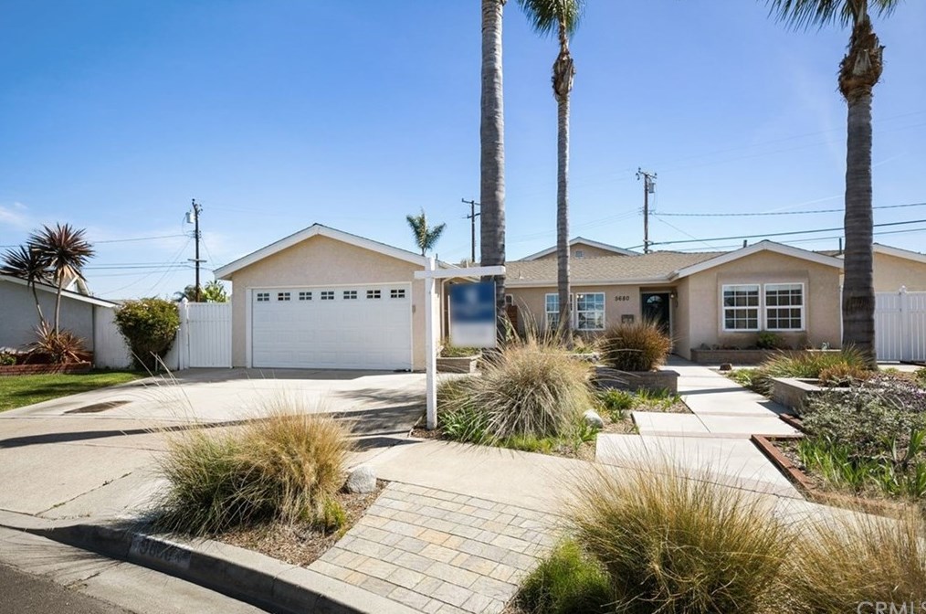 5680 Oak Pl, Westminster, CA 92683-2831