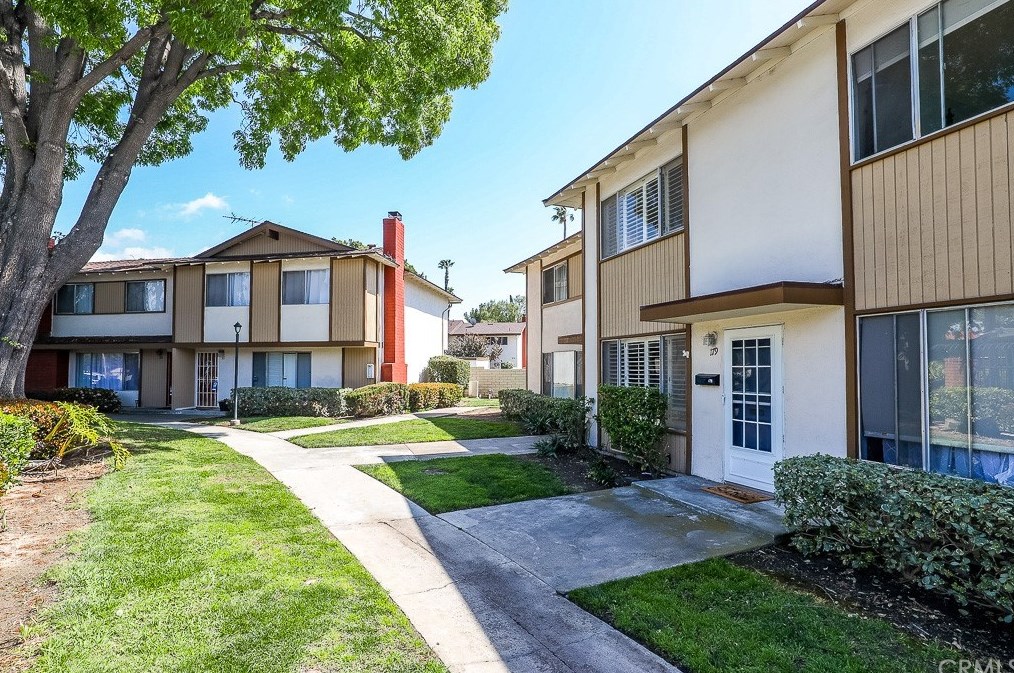 1722 Mitchell Ave #179, Tustin, CA 92780