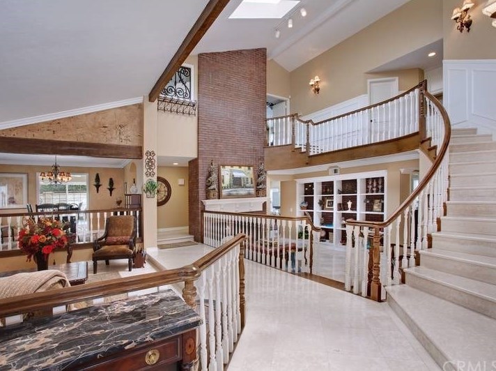 24732 Queens Ct, Laguna Beach, CA 92677-7447