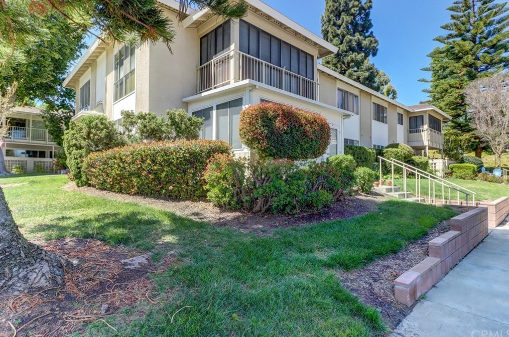 477 Calle Cadiz, Laguna Beach CA  92637-3962 exterior