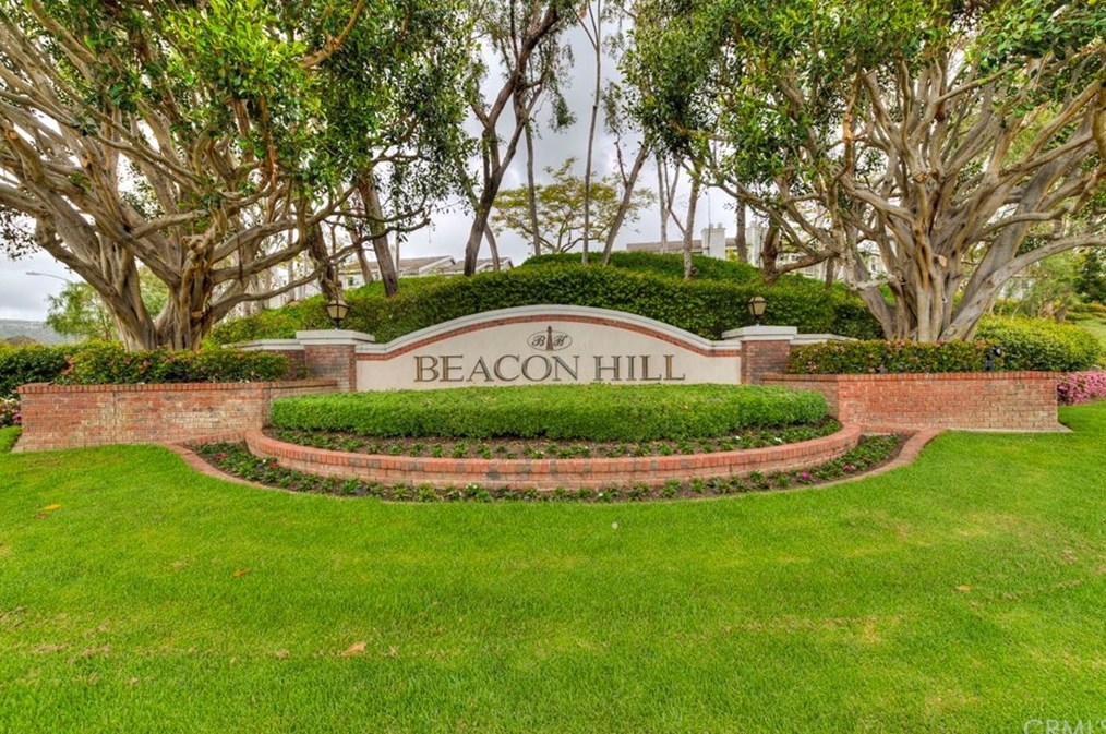 36 Campton Pl, Laguna Beach, CA 92677-4732