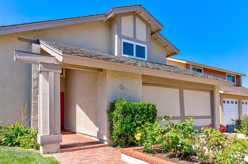 26 Yorktown, Irvine, CA 92620
