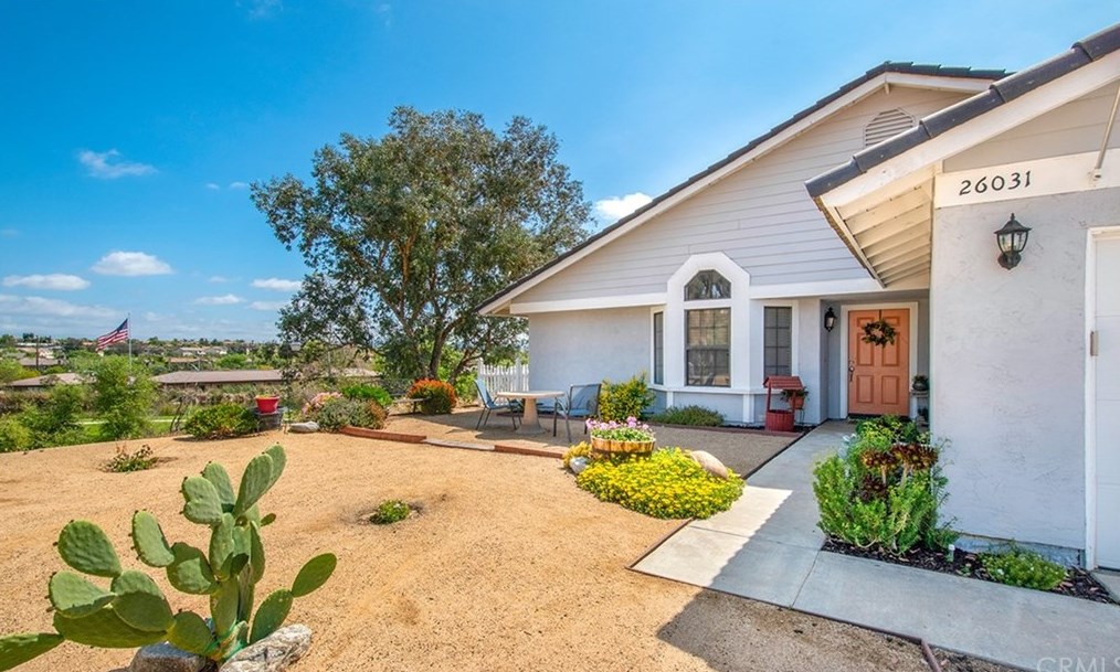 26031 Summer Dawn Ct, Murrieta, CA 92563-5546
