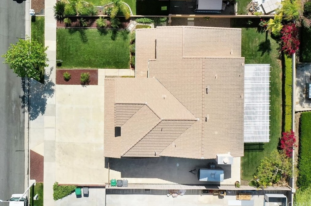 667 Sky Ridge Dr, Corona, CA 92882-6823