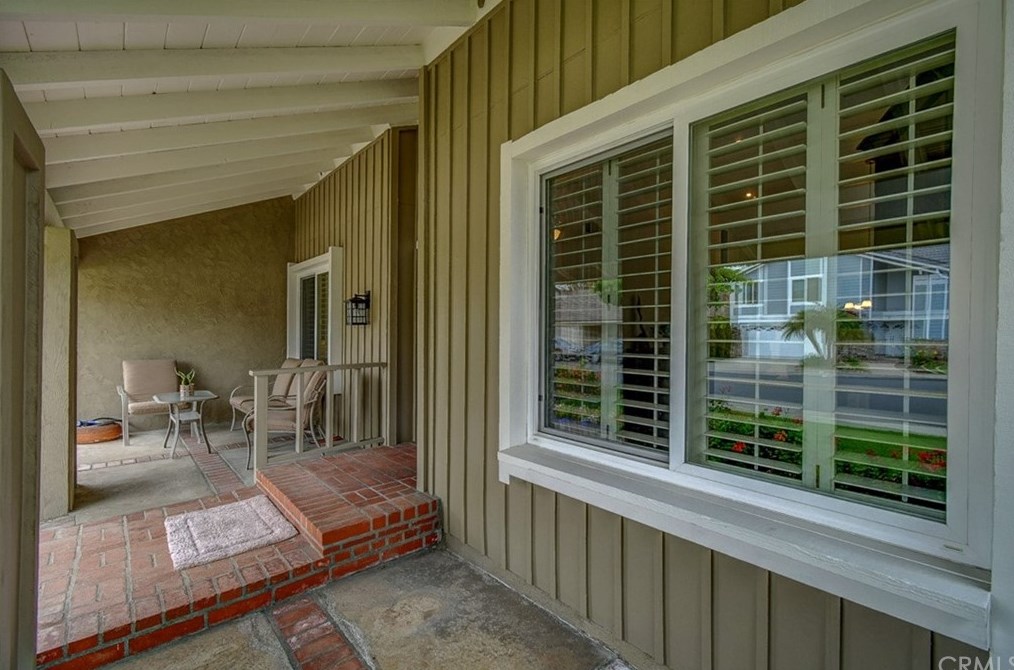 7 Deer Spg, Irvine CA  92604-3011 exterior