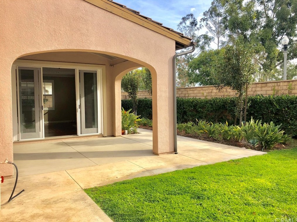 203 Mantle, Irvine, CA 92618