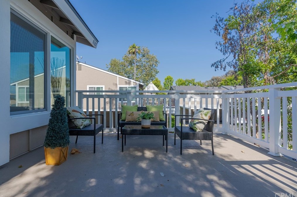 8387 Benjamin Dr, Huntington Beach, CA 92647-7002