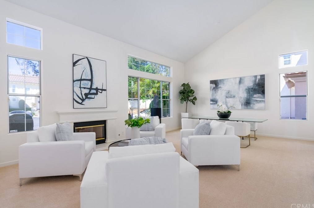 7302 Veering Cir, Huntington Beach, CA 92648-3071