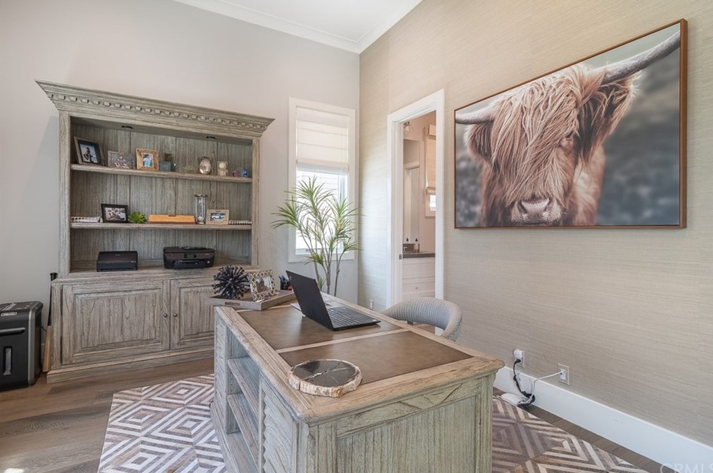 1737 Park St, Huntington Beach CA  92648-2732 exterior