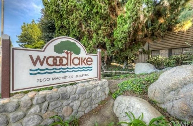 2542 Macarthur Blvd, Santa Ana CA  92704-7129 exterior