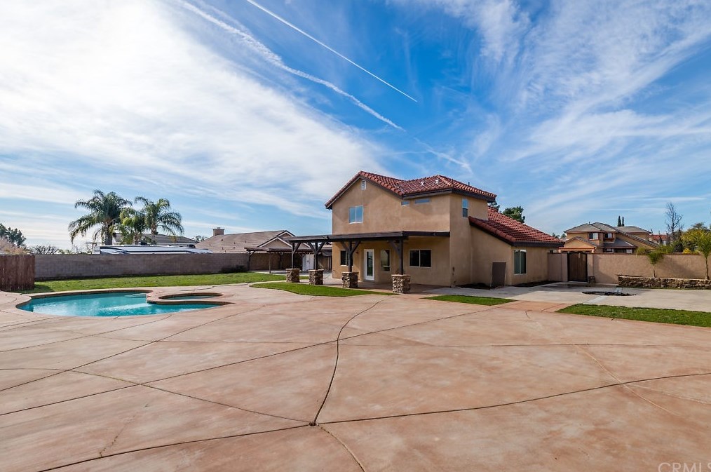 11422 Ladd Ave, Moreno Valley, CA 92555-5233