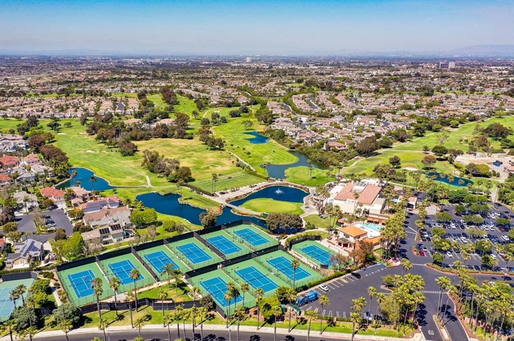 6257 Pacific Pointe Dr, Huntington Beach, CA 92648-7522