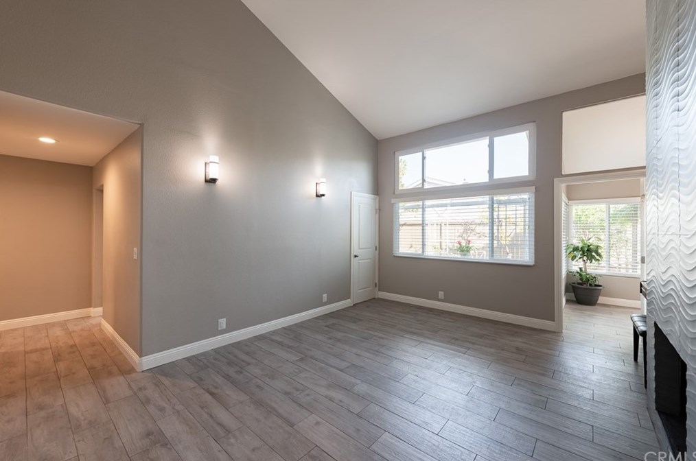 3641 Baylor St, Irvine, CA 92614