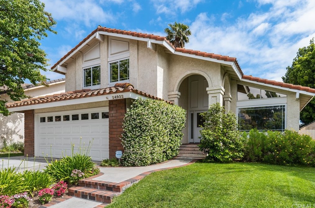 24932 Calle Vecindad, El Toro, CA 92630