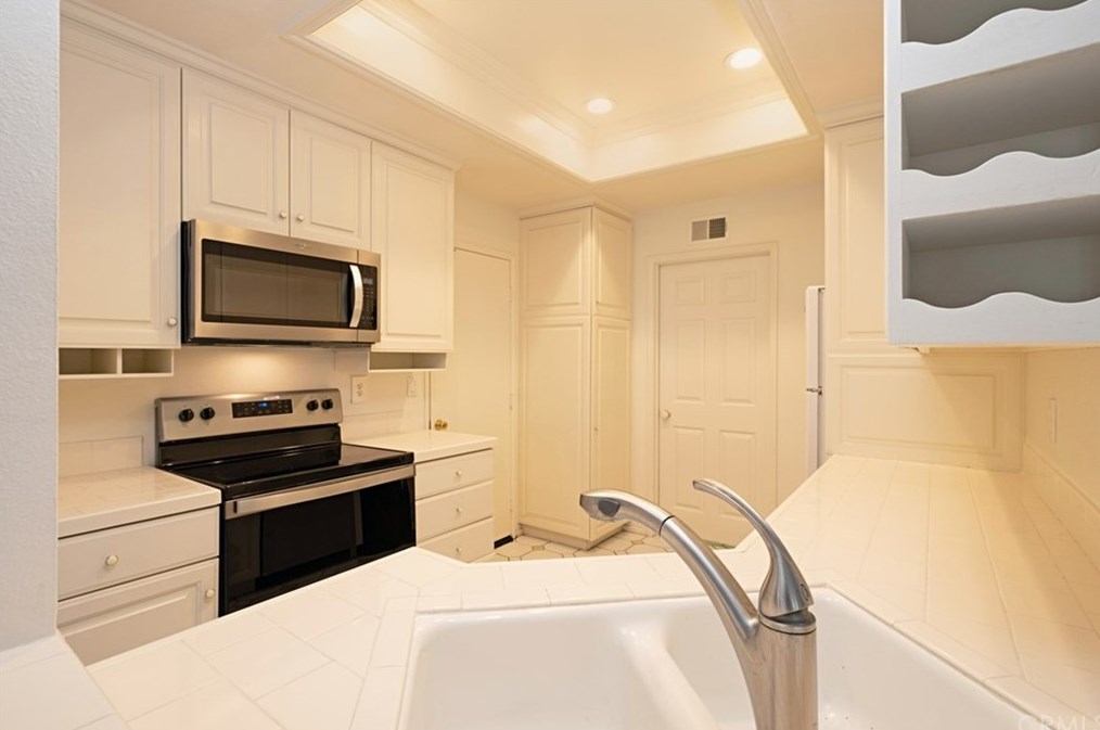 284 Chesterfield #162, Newport Beach, CA 92660