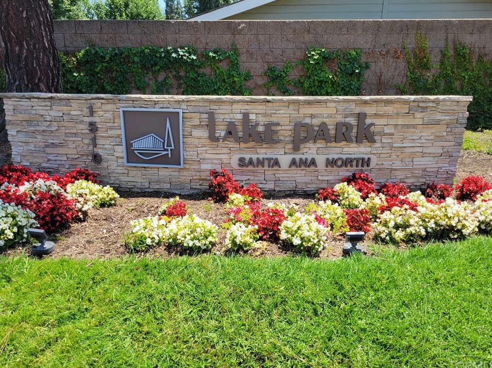 1521 Knoll Lake, Santa Ana, CA 92705