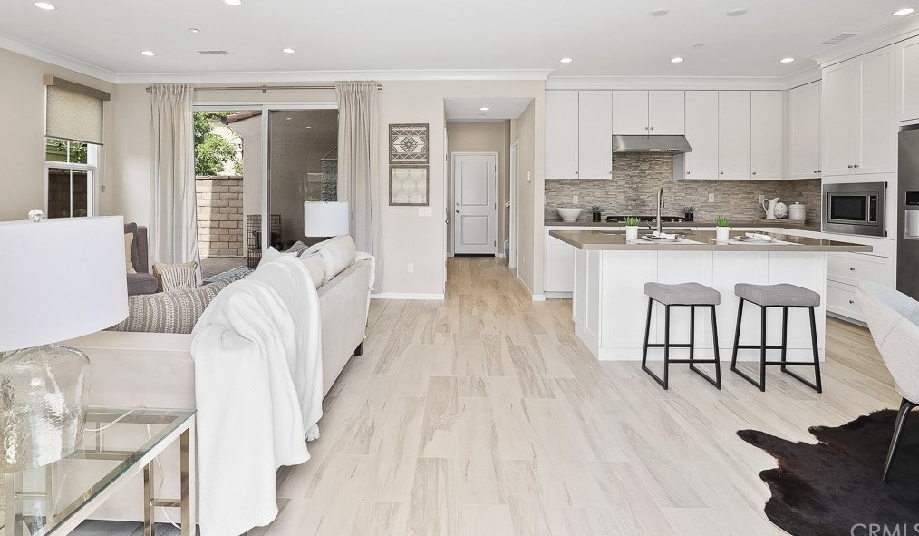 167 Working Rnch, Irvine, CA 92602-1818