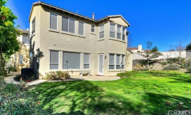 16 Hubbard Way, Trabuco Canyon, CA 92679