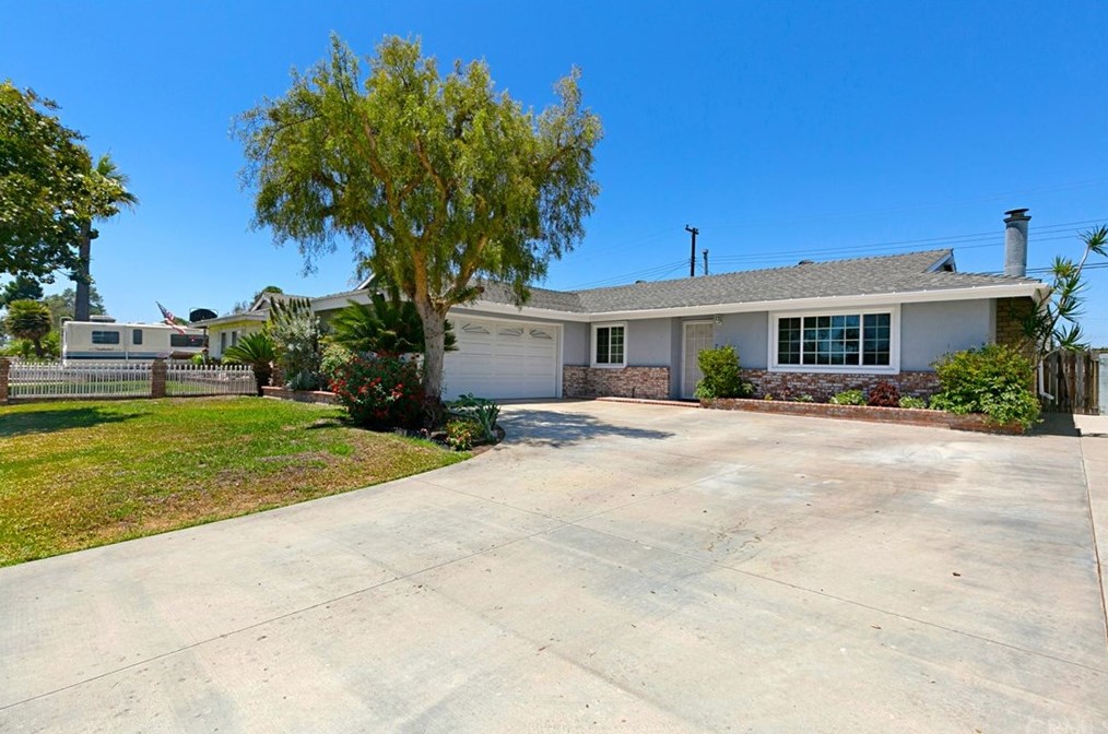 11861 Tunstall St, Garden Grove, CA 92845