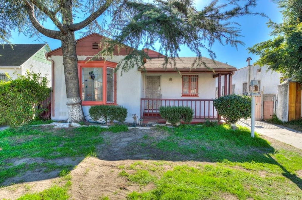 1004 E 79th St, Los Angeles, CA 90001