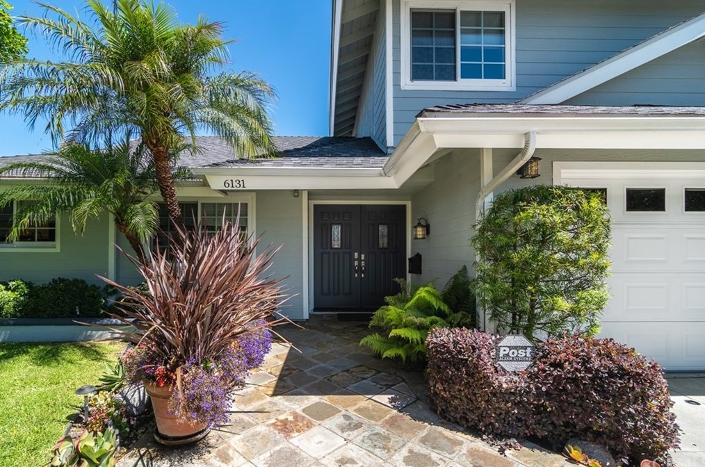 6131 Gumm Dr, Huntington Beach, CA 92647-4227