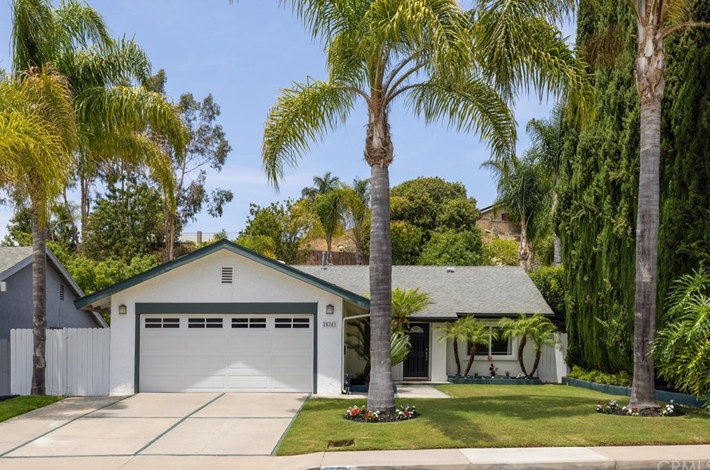 25281 Calle Becerra, Laguna Beach, CA 92677-1411