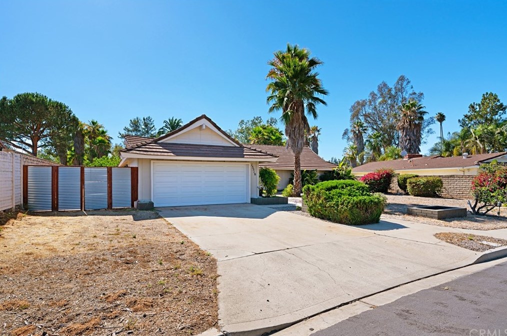 13518 Cloudcroft Ct, Poway, CA 92064