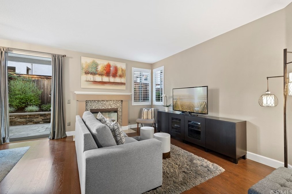 29 Pappagallo Pt, Laguna Beach, CA 92656-1377