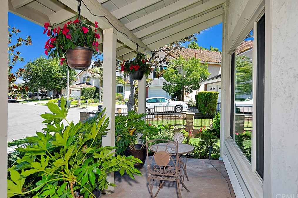 24906 Calle Vecindad, El Toro, CA 92630