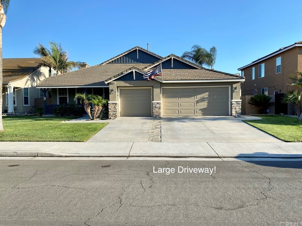 13745 Woodcrest Ct, Corona, CA 92880-8905