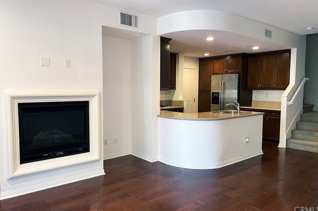 37 Beacon Way, Laguna Beach, CA 92656