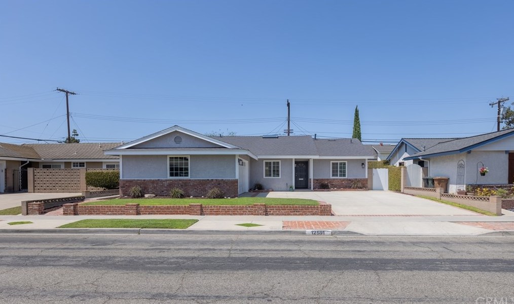 12591 Topaz St, Garden Grove, CA 92845