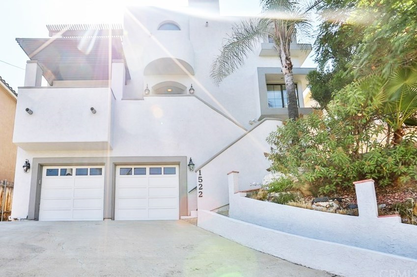 1522 Sangamon Ave, Spring Valley, CA 91977-4645