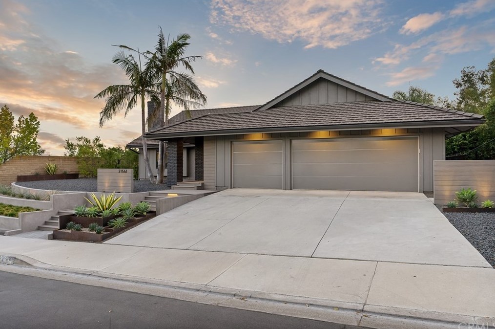 21561 Rushford Dr, El Toro, CA 92630