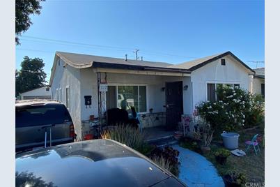 727 Oakford Drive - Photo 1