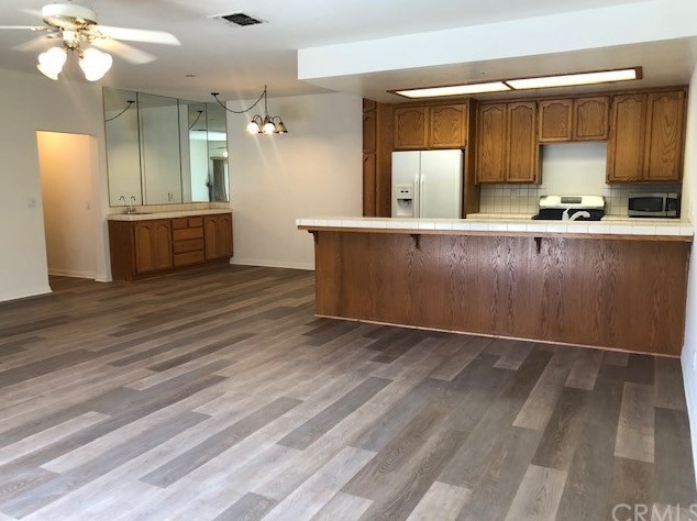 17200 Newhope St #234, Santa Ana, CA 92708