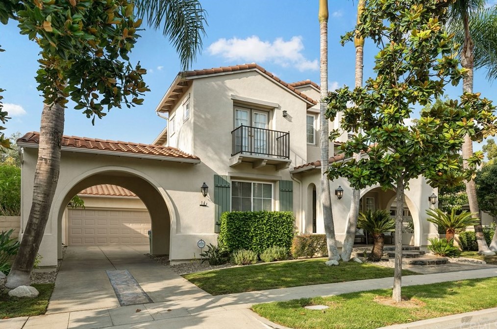 11 Bayleaf Ln, Irvine, CA 92620