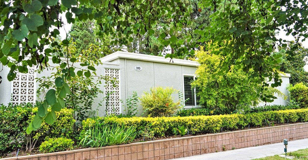 310 Avenida Castilla, Laguna Beach CA  92637-6658 exterior