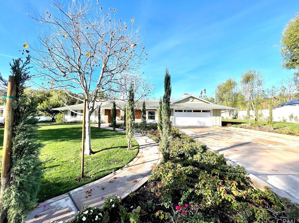10902 Meads, Orange, CA 92869