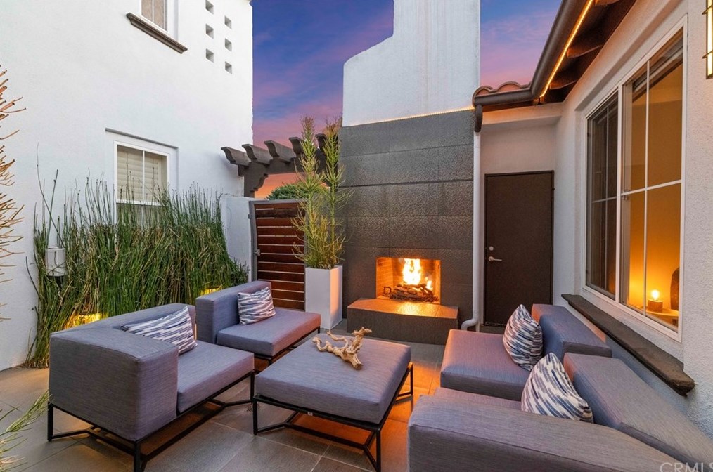 6577 Ashbury Cir, Huntington Beach, CA 92648-6634