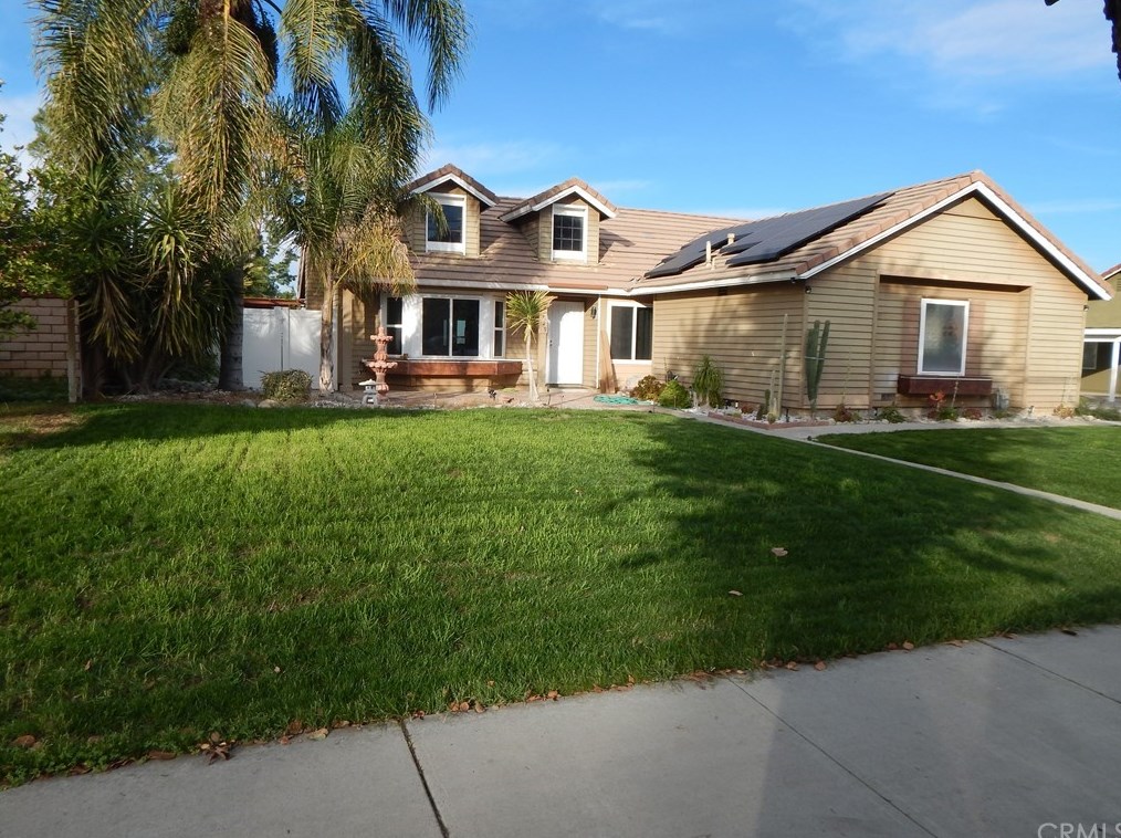 1029 Ontario Ave, Corona, CA 92882-5876