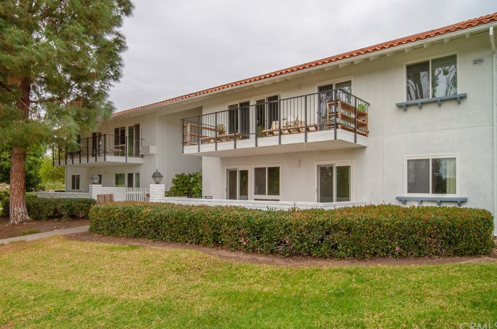 3251 San Amadeo, Laguna Beach, CA 92637-3048