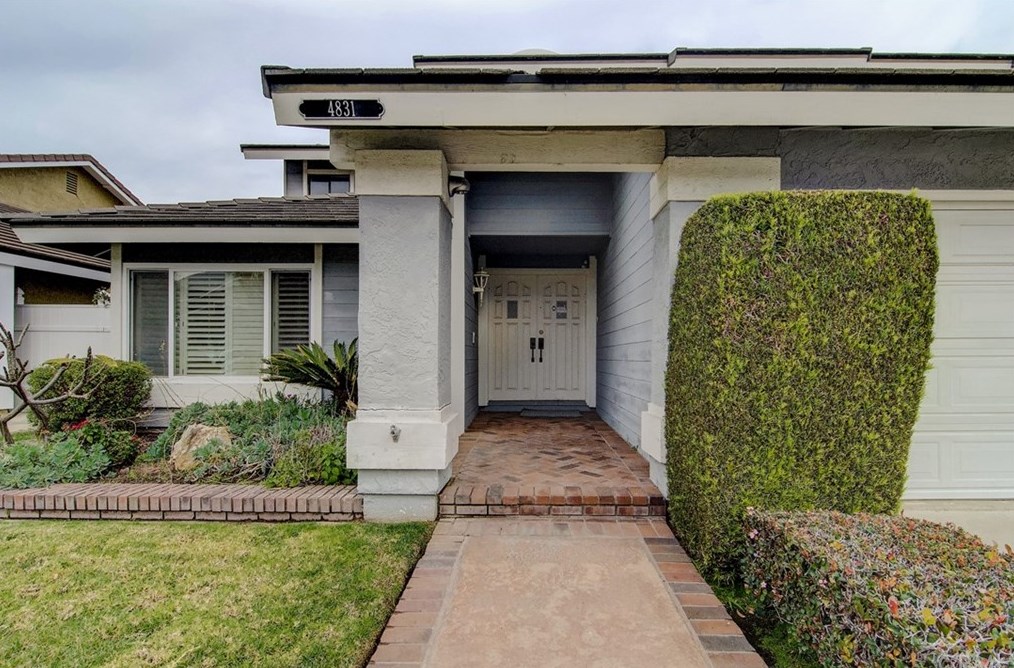 4831 Curtis Cir, Huntington Beach, CA 92649